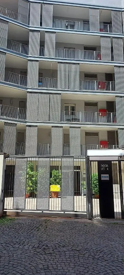 Feel Like Home In Mailand Apartment