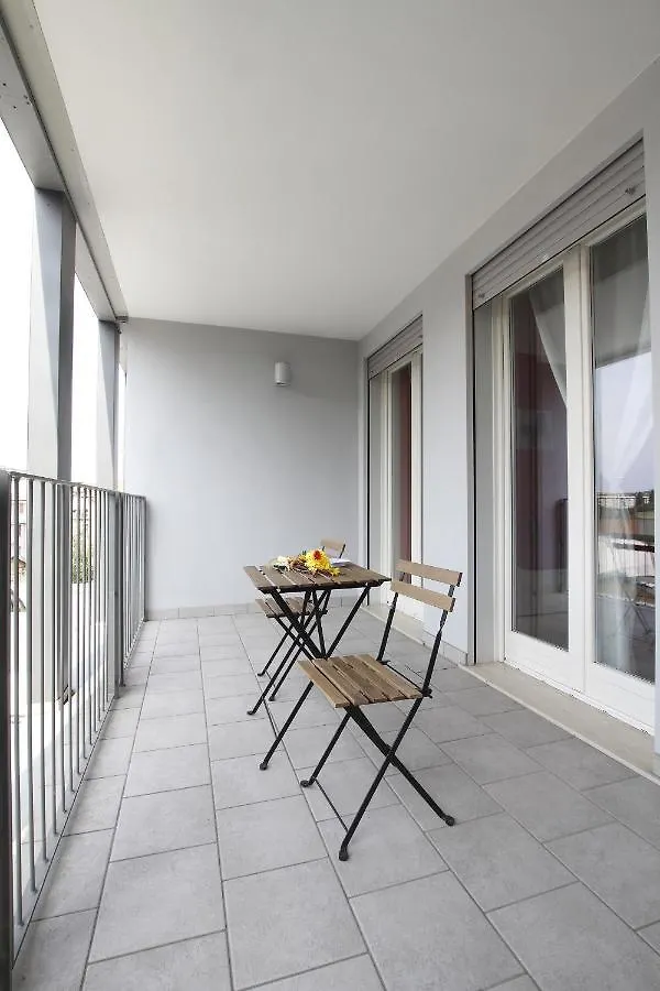 Feel Like Home In Mailand Apartment